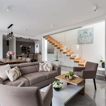 Martina - Crowonder Luxury Rent * Zaton (Zadar)