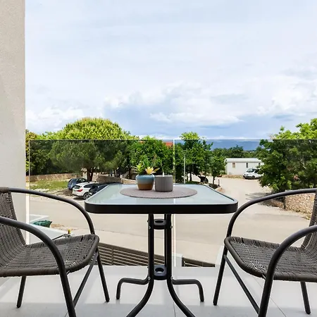 Villa Martina - Crowonder Luxury Rent